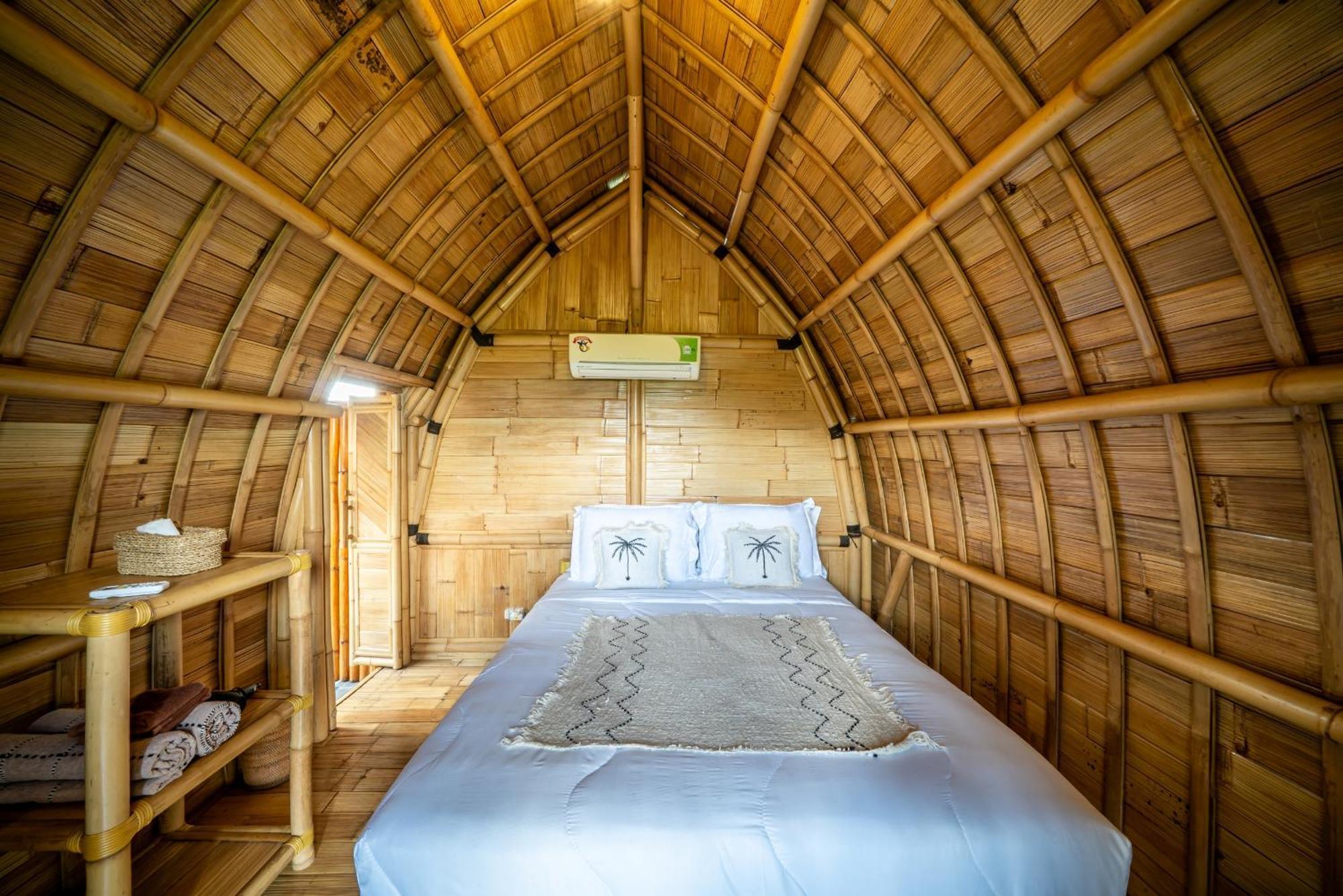 Tegal Bamboo Cottages & Private Hot Spring Baturaja  Εξωτερικό φωτογραφία